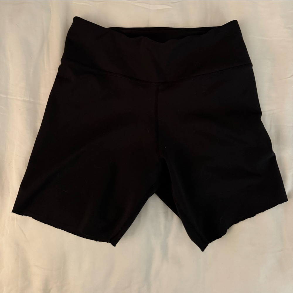 black nike biker shorts